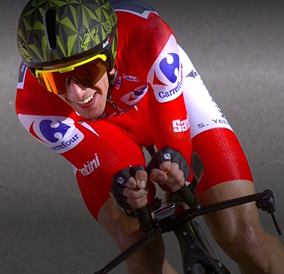 vuelta 2018 etape 16  yates a l'arrivée