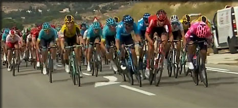 sprint de Higuita hier  etape 3 la vuelta 2019