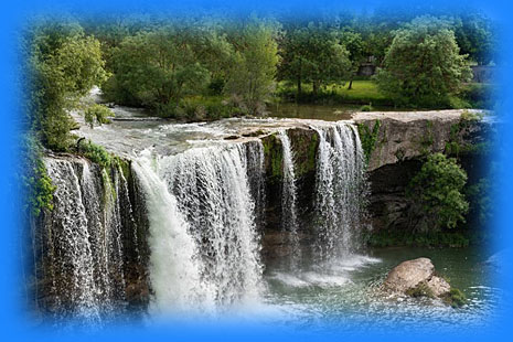 BURGOS cascade joue de repos la vuelta 2019