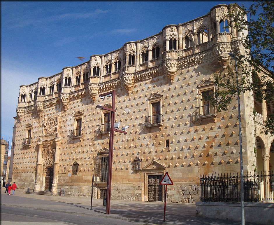 GUADALAJARA, palais de l'infantado, la vuelta 2019