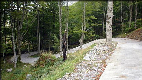 LOS MACHUCOS route eétroite très forte pente, la vuelta 2019