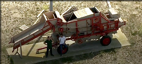 maestrat moissonneuse batteuse ancienne