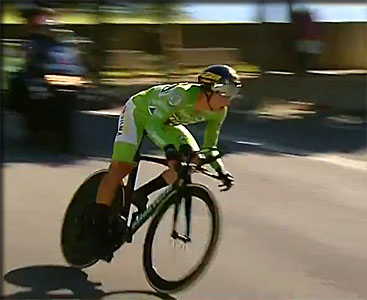 ROGLIC au pointage 2 chrono jurançon PAU la vuelta 2019