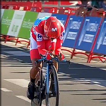 la vuelta 2019  quintana arrive à pau avec une retard de 3 minutes sur Roglic