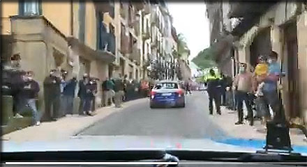 foule irun la vuelta 2020