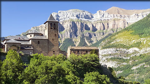 monastere etape 5  huesca de la vuelta 2020